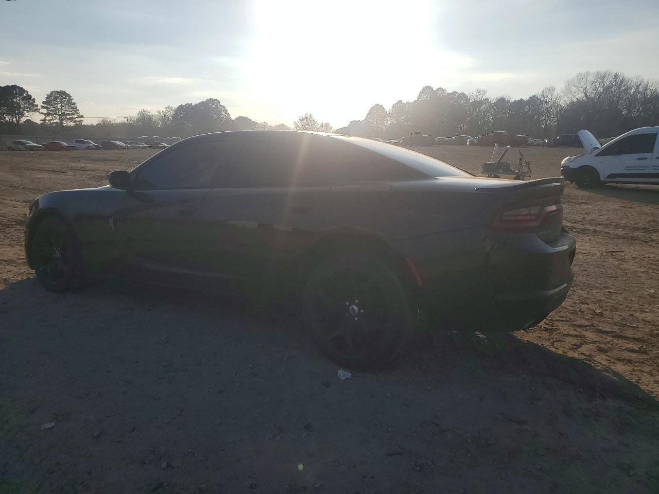 2017 DODGE CHARGER SXT photo 2