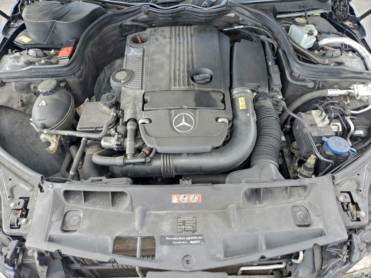 2014 MERCEDES-BENZ C 250 photo 11
