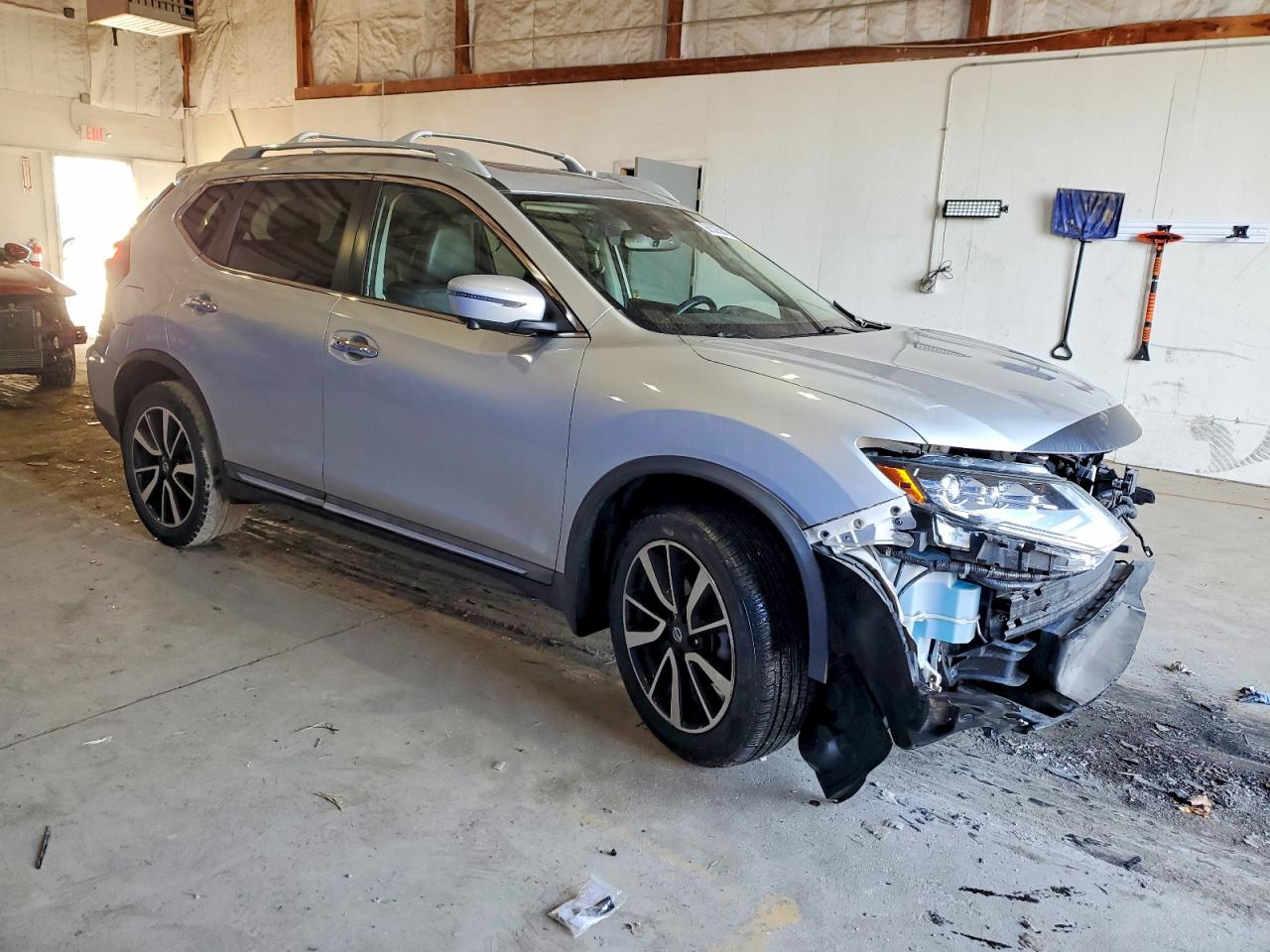 2019 NISSAN ROGUE S photo 4