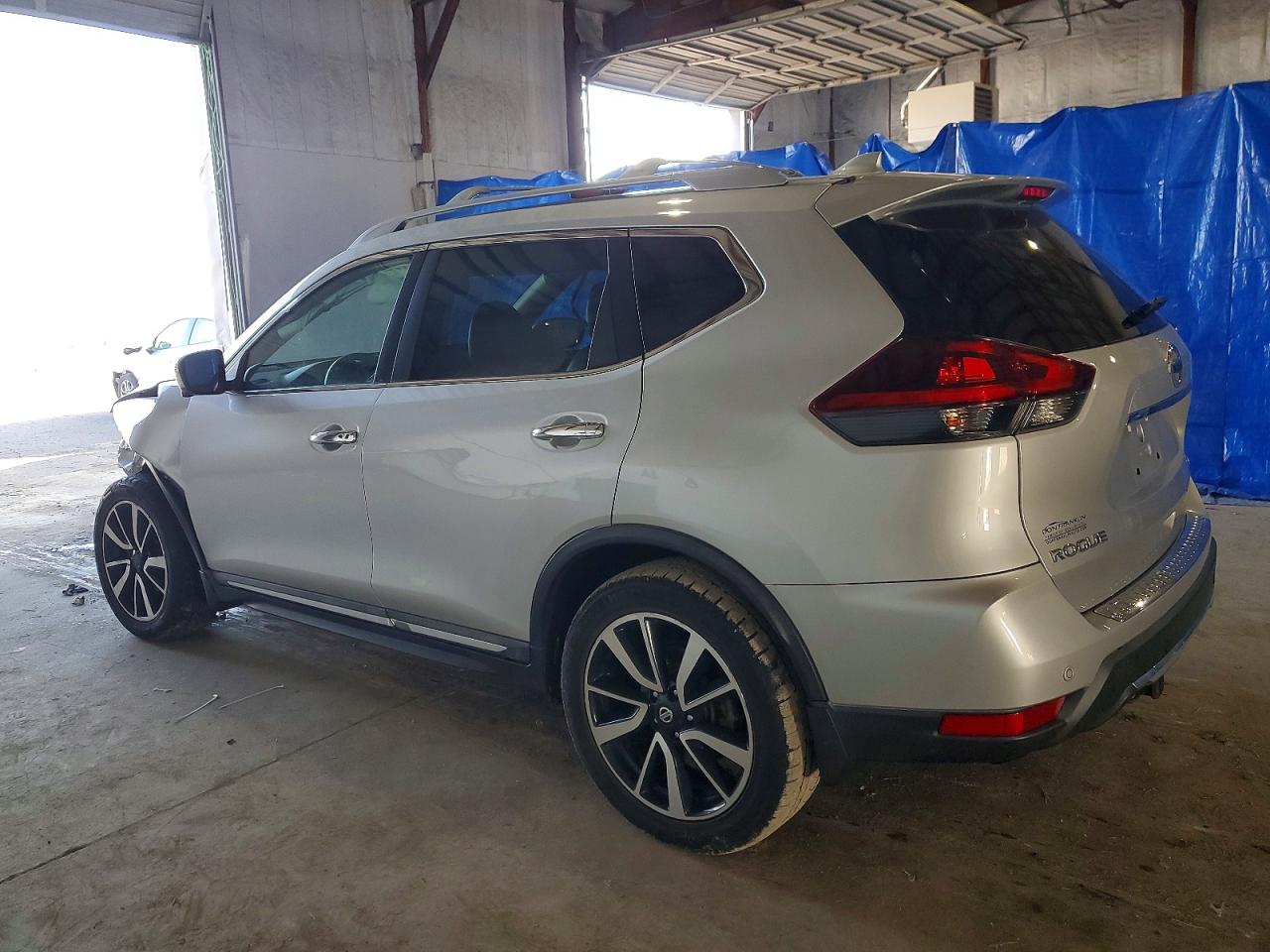 2019 NISSAN ROGUE S photo 2