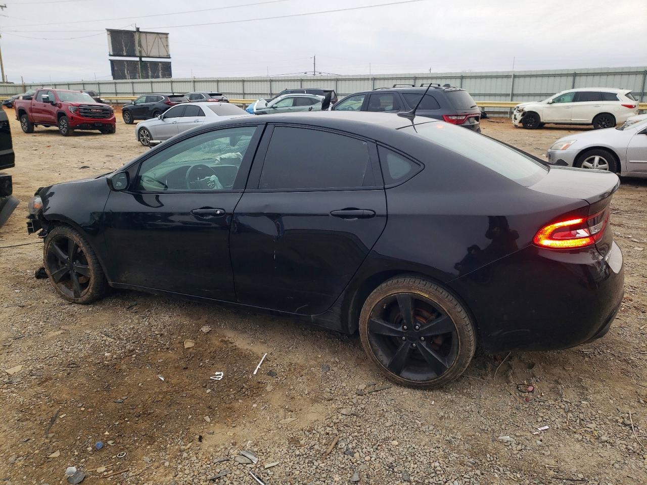 2015 DODGE DART SXT photo 2