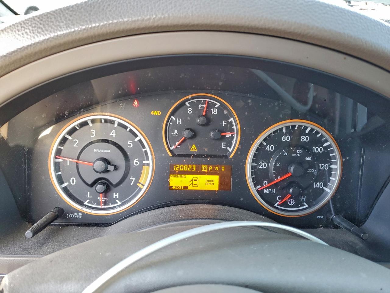 2012 NISSAN ARMADA SV photo 17