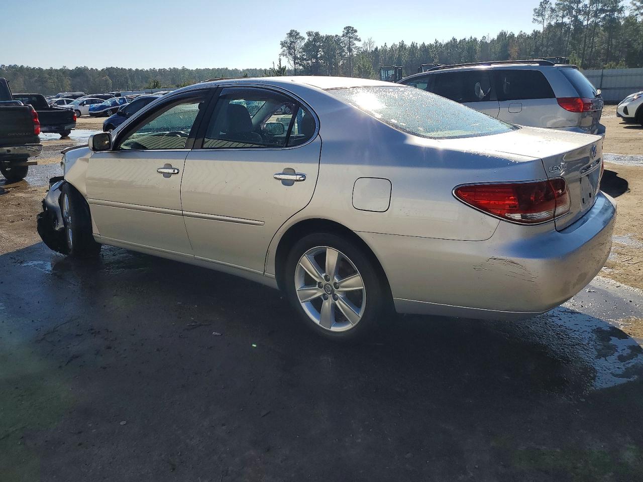 2005 LEXUS ES 330 photo 2
