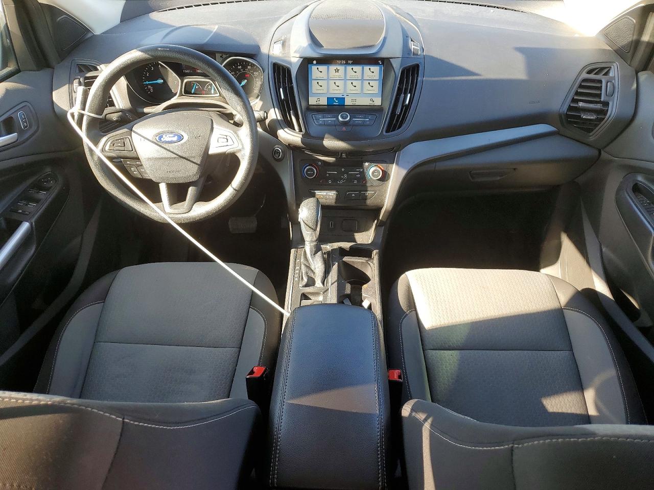 2019 FORD ESCAPE SE photo 8