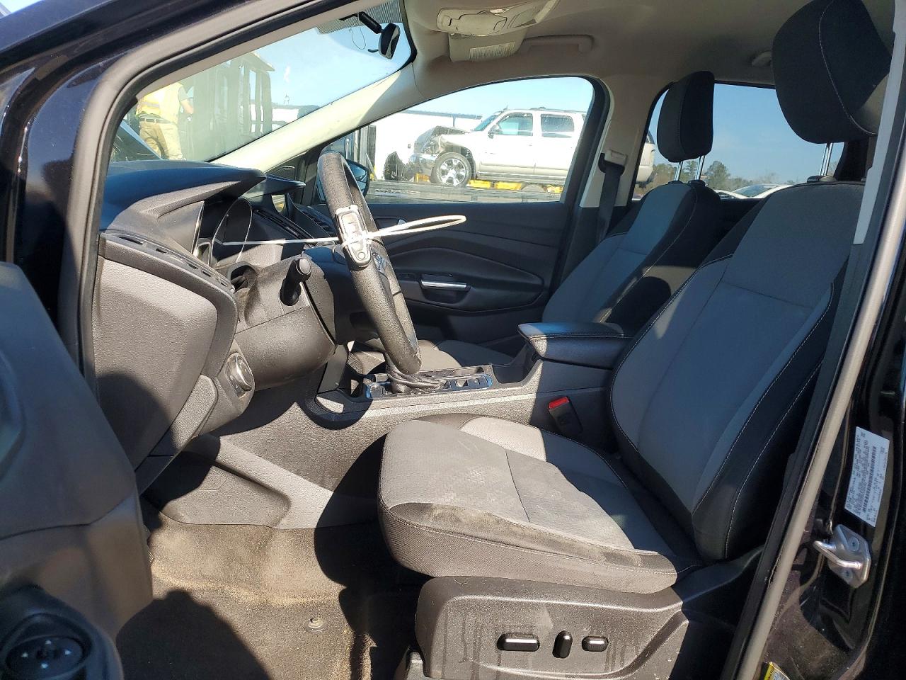 2019 FORD ESCAPE SE photo 7