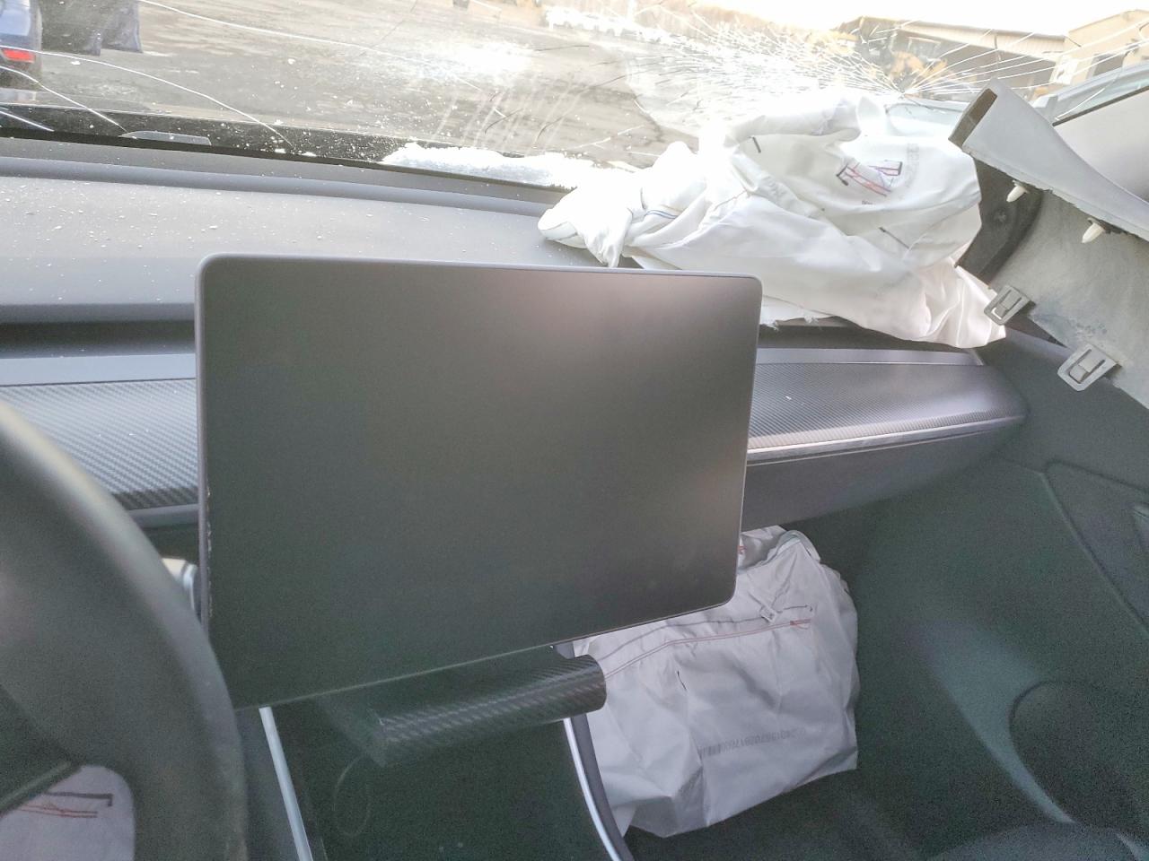 2021 TESLA MODEL Y photo 9