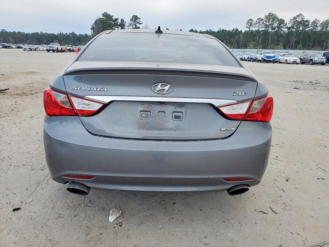 2013 HYUNDAI SONATA SE photo 6