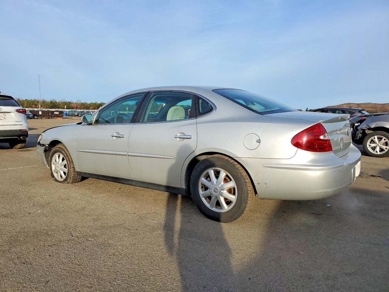 2005 BUICK LACROSSE CX photo 2