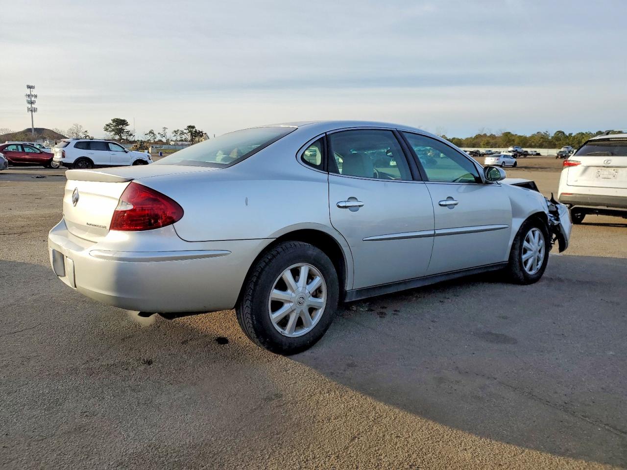 2005 BUICK LACROSSE CX photo 3