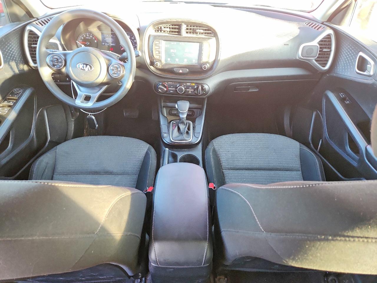 2021 KIA SOUL LX photo 8