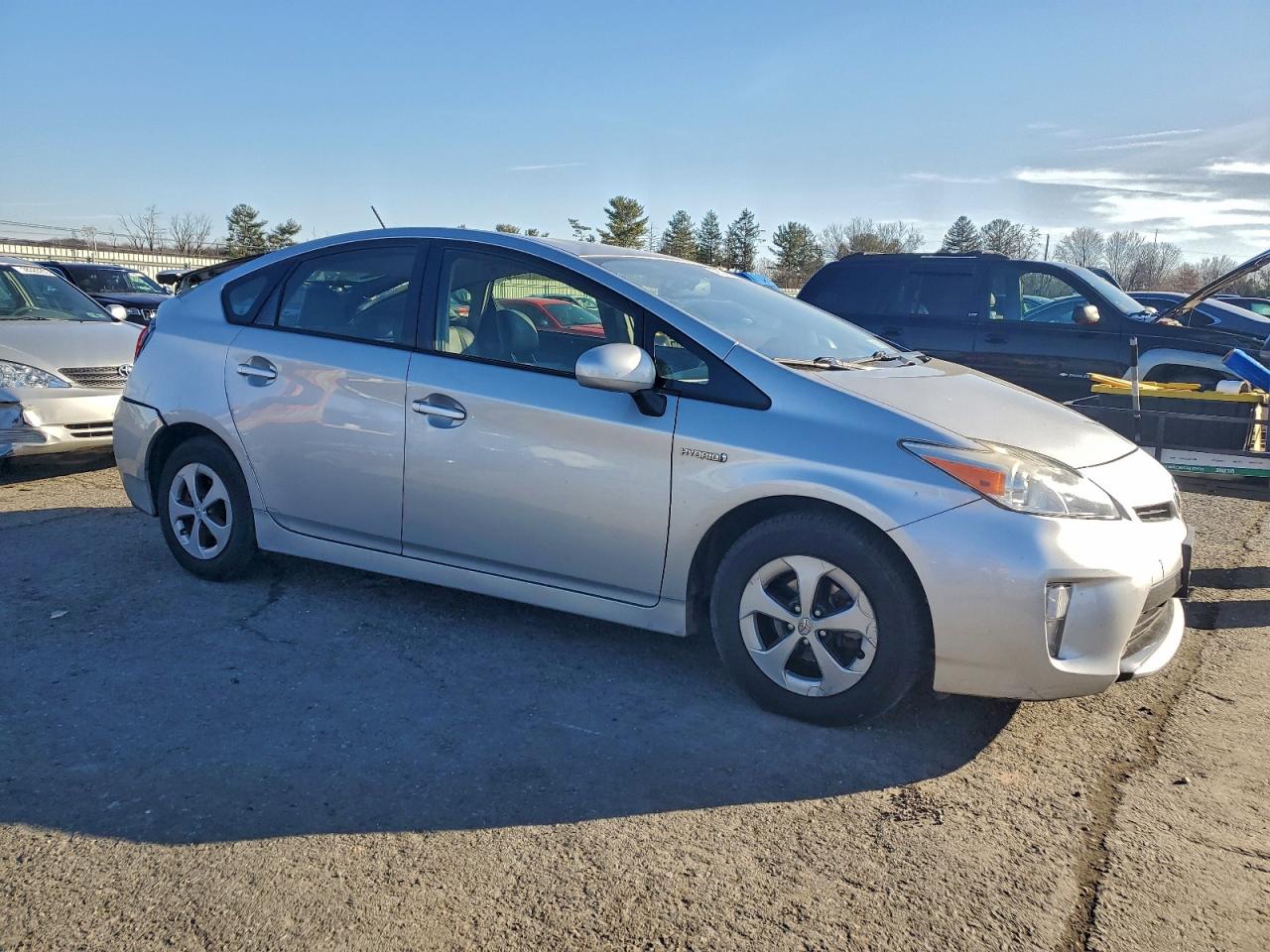 2013 TOYOTA PRIUS photo 4