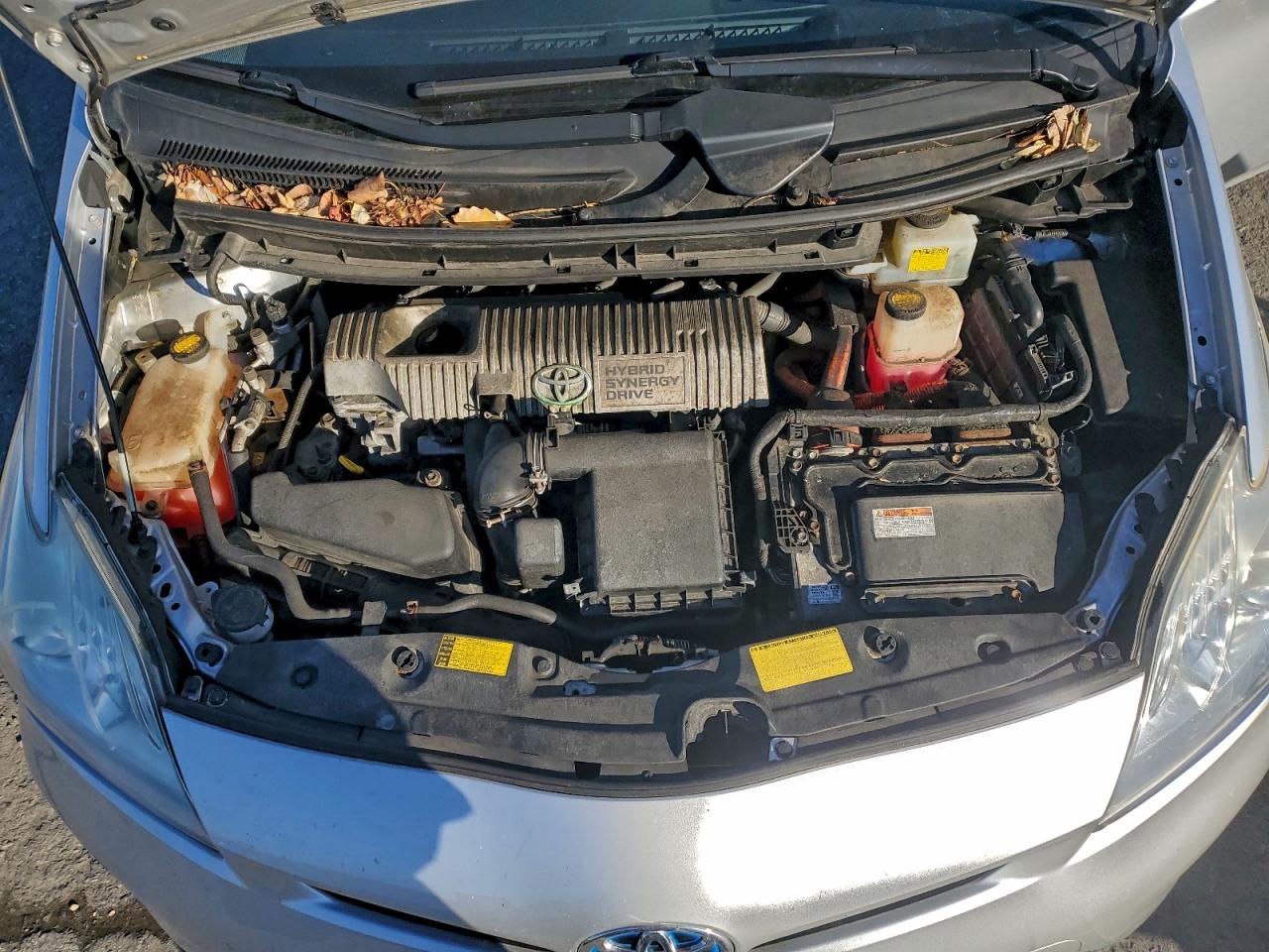 2013 TOYOTA PRIUS photo 11