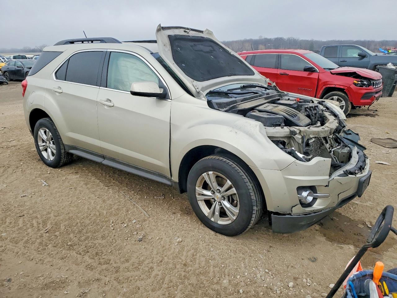 2014 CHEVROLET EQUINOX LT photo 4