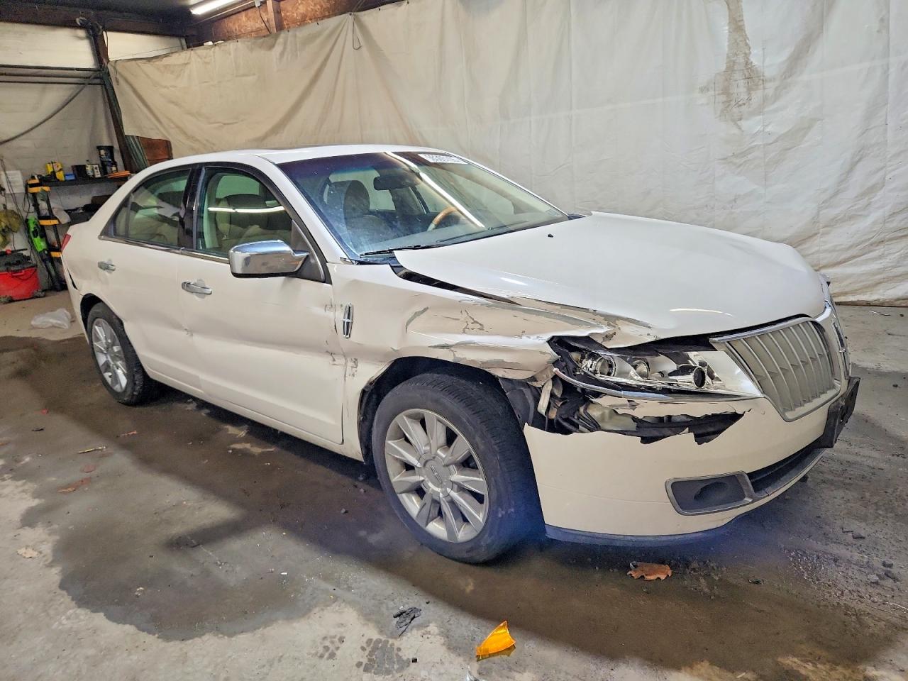 2012 LINCOLN MKZ photo 4