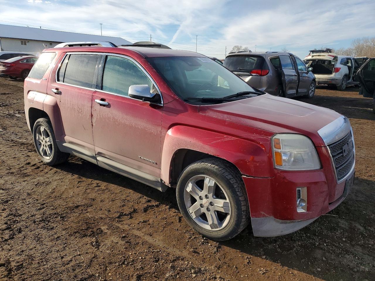 2013 GMC TERRAIN SLT photo 4
