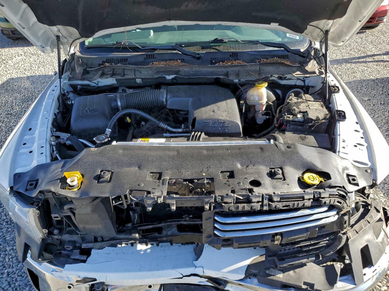 2017 RAM 1500 SLT photo 11