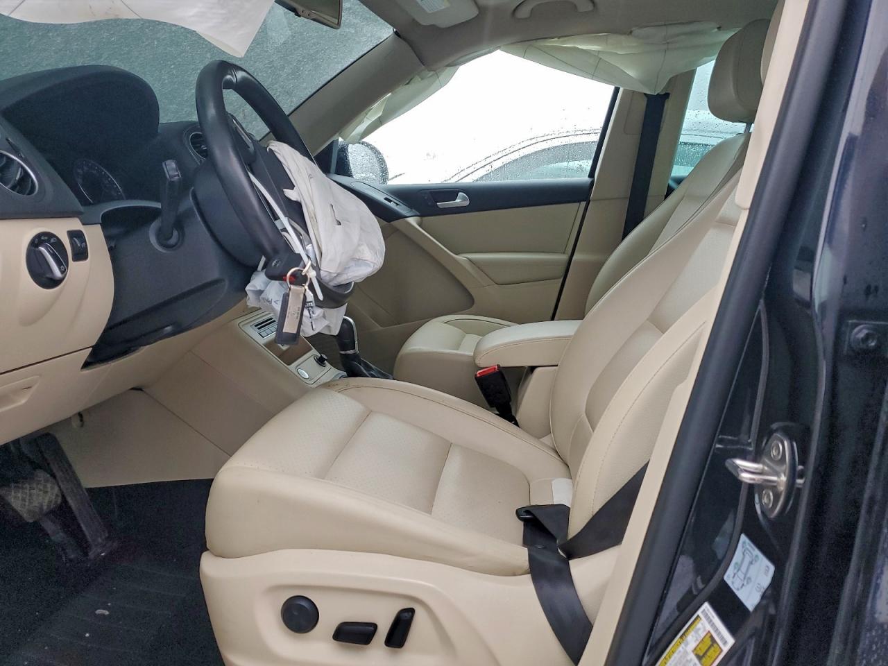 2017 VOLKSWAGEN TIGUAN WOLFSBURG photo 7