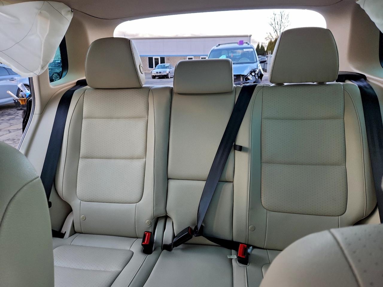 2017 VOLKSWAGEN TIGUAN WOLFSBURG photo 10