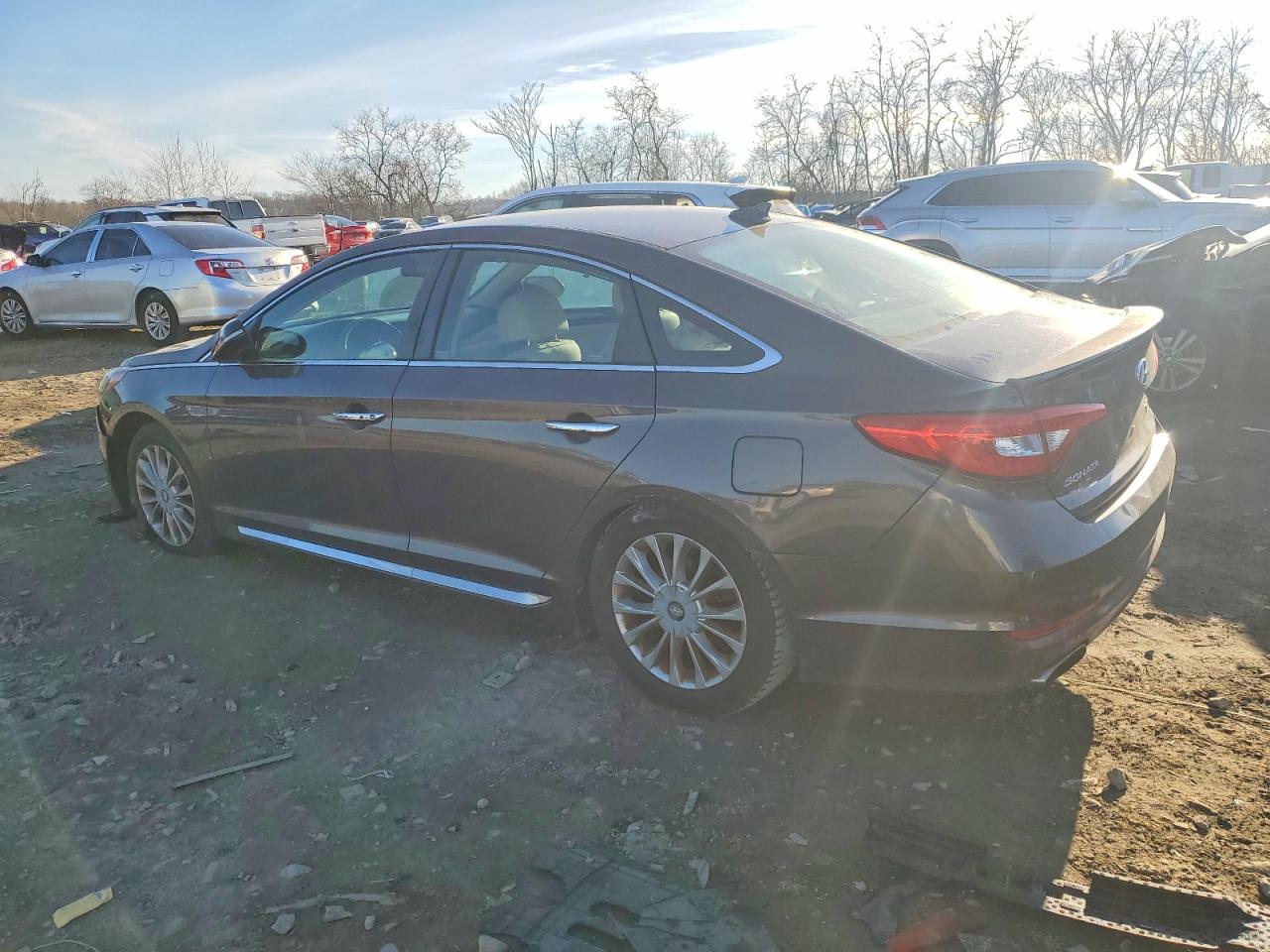 2015 HYUNDAI SONATA photo 2