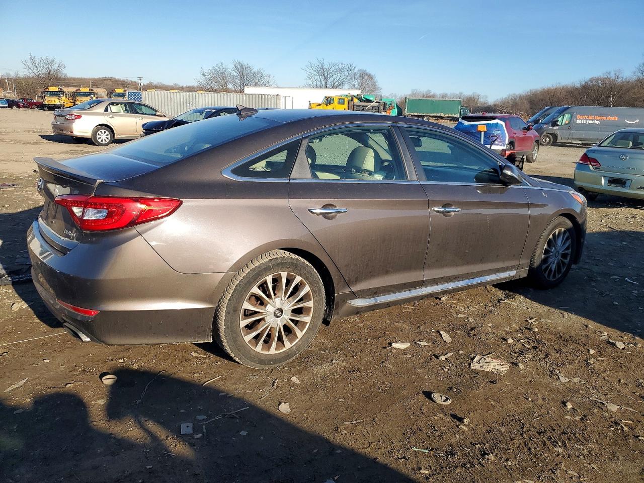 2015 HYUNDAI SONATA photo 3