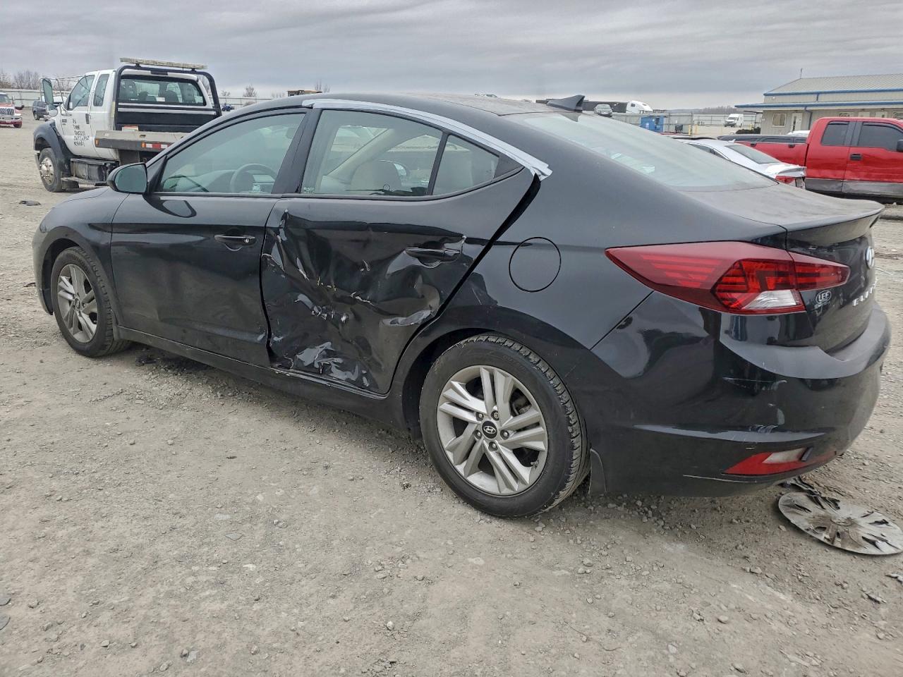 2020 HYUNDAI ELANTRA SEL photo 2