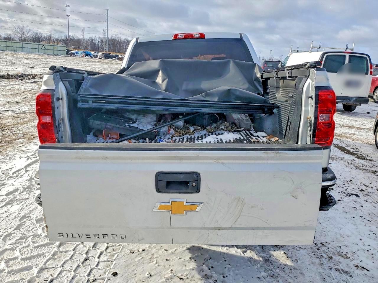2014 CHEVROLET SILVERADO K1500 photo 6