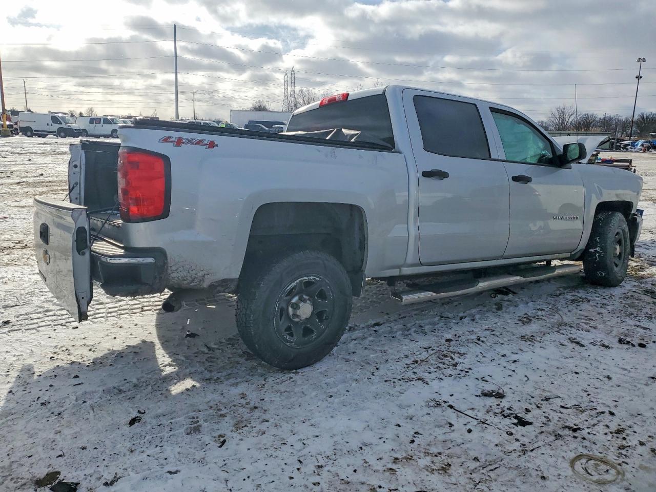 2014 CHEVROLET SILVERADO K1500 photo 3