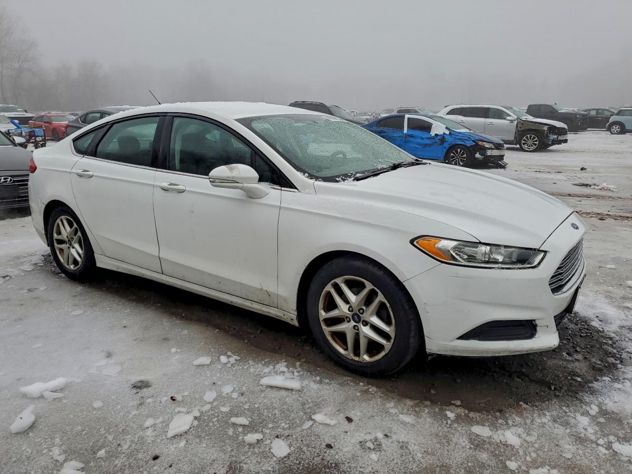 2015 FORD FUSION SE photo 4