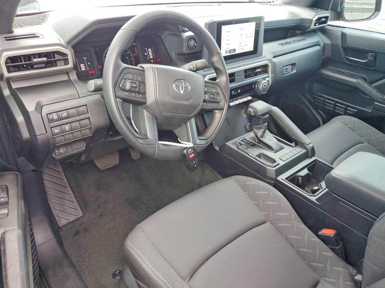 2025 TOYOTA TACOMA XTRACAB photo 8