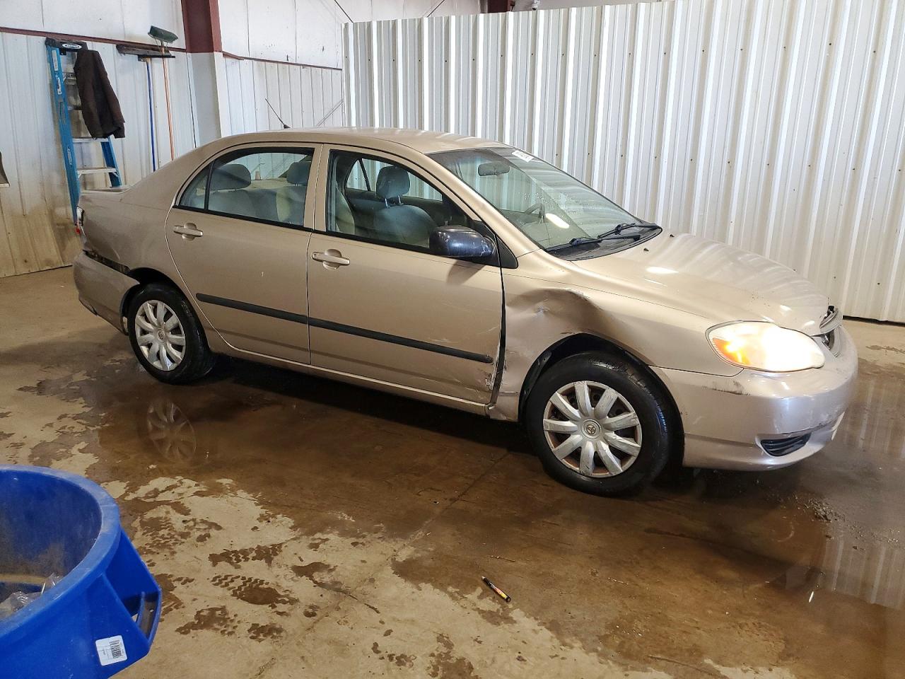 2004 TOYOTA COROLLA CE photo 4