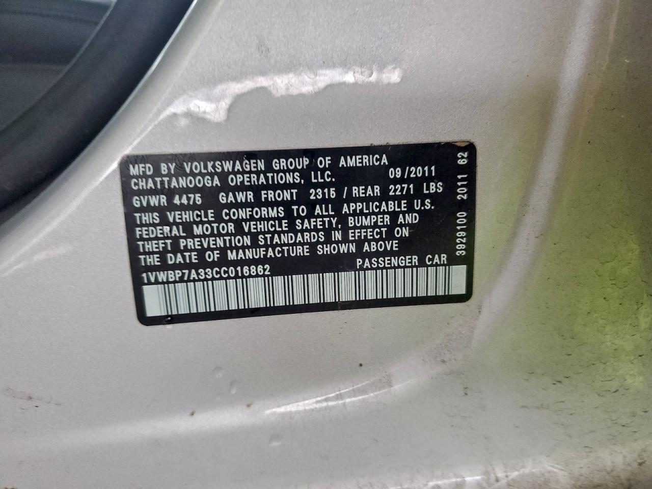 2012 VOLKSWAGEN PASSAT SE photo 13