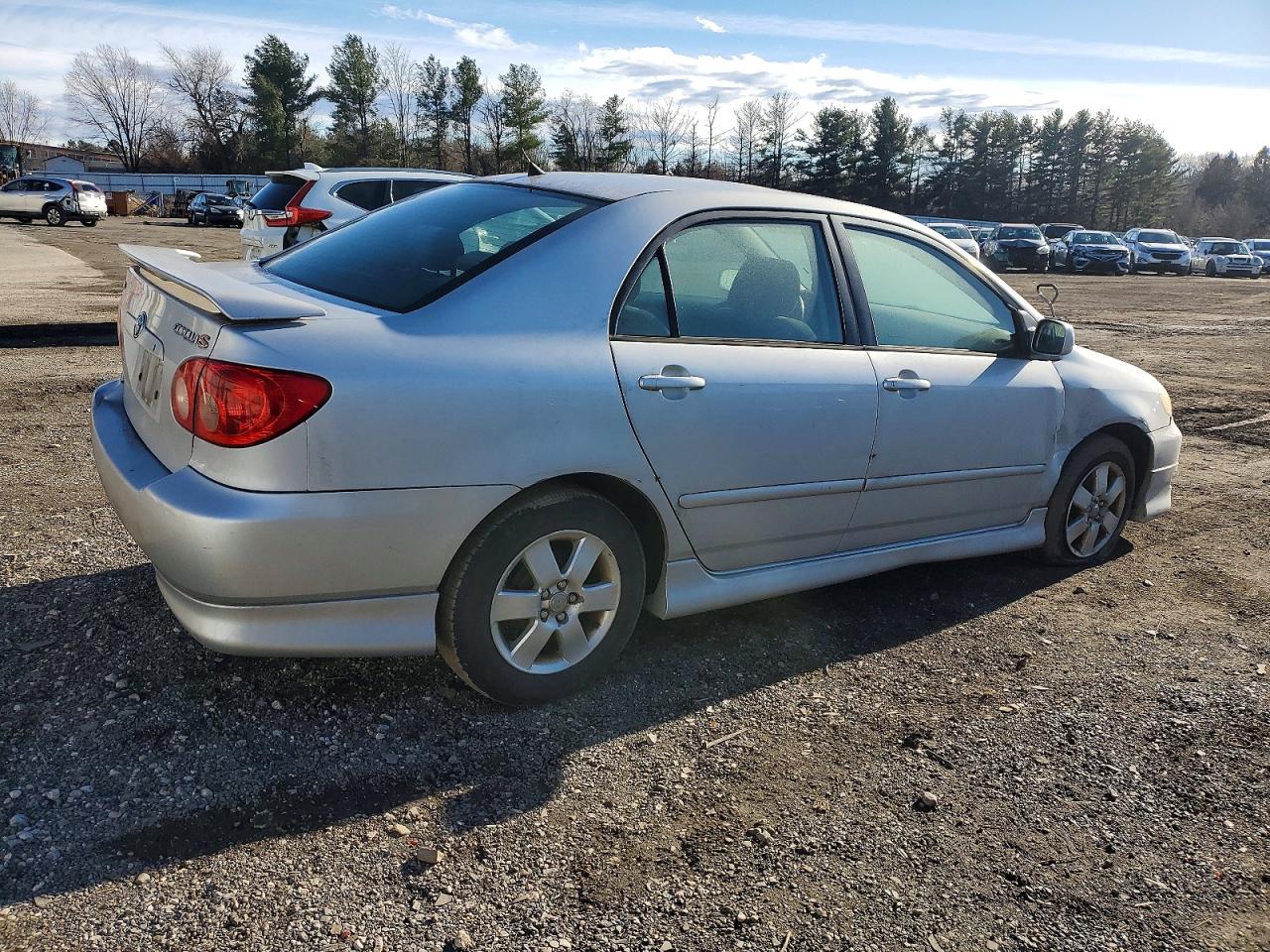 2005 TOYOTA COROLLA CE photo 3
