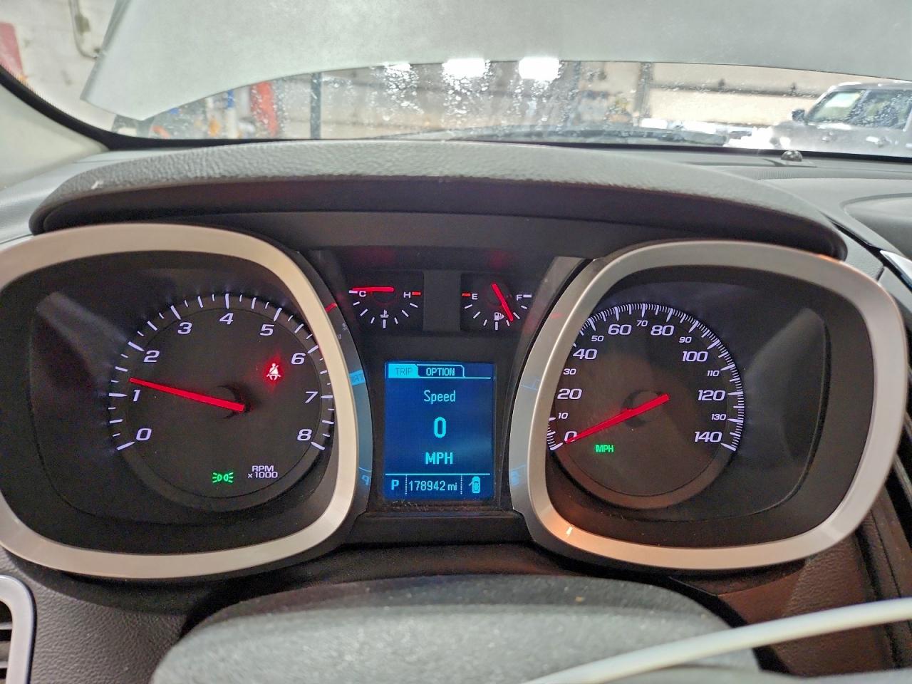 2016 CHEVROLET EQUINOX LT photo 9