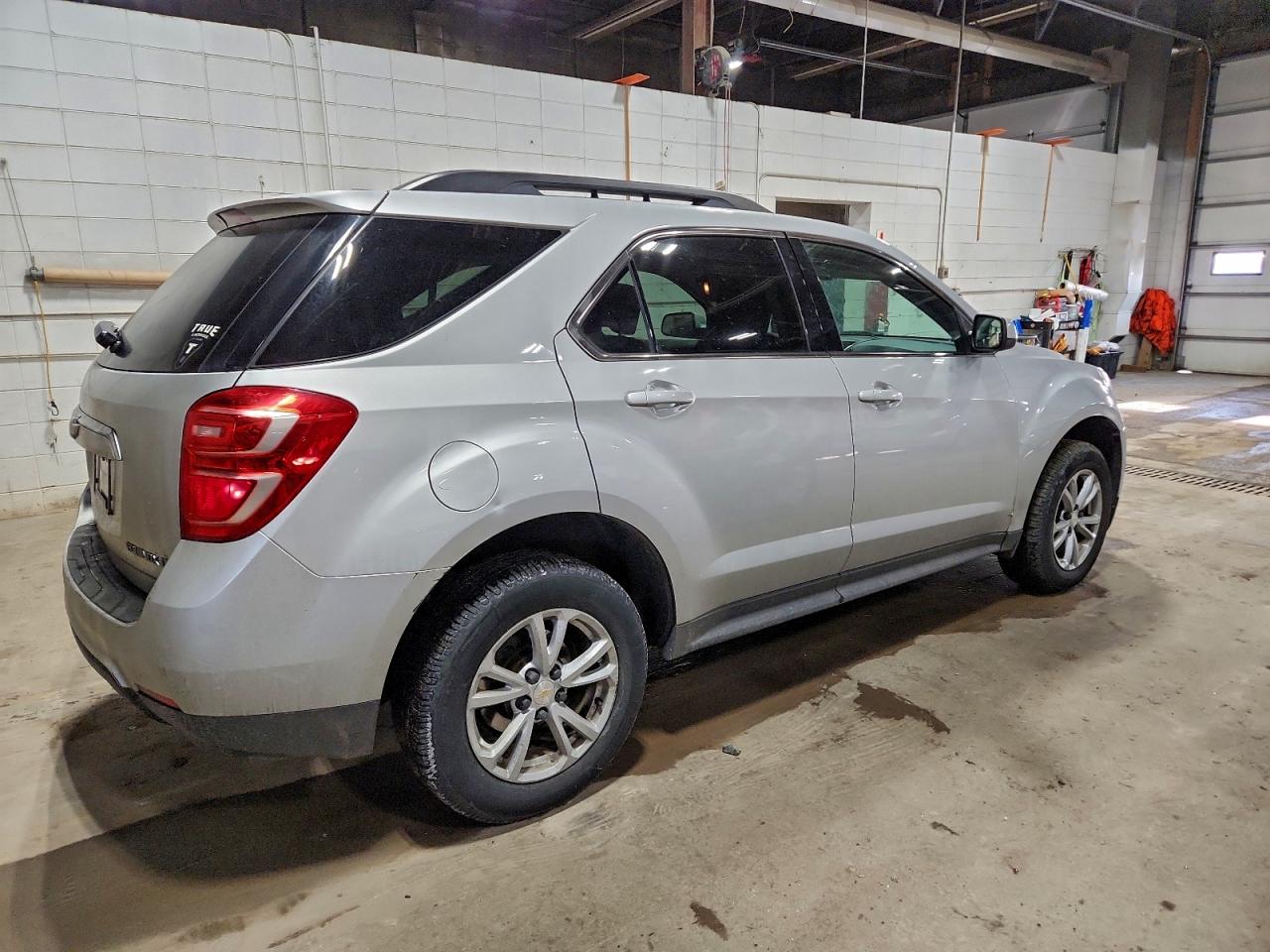 2016 CHEVROLET EQUINOX LT photo 3