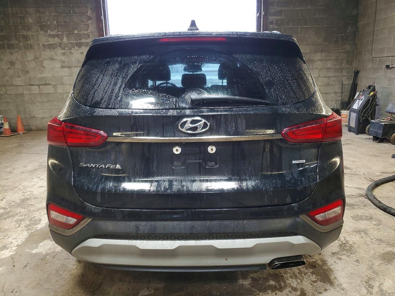2019 HYUNDAI SANTA FE SEL photo 6