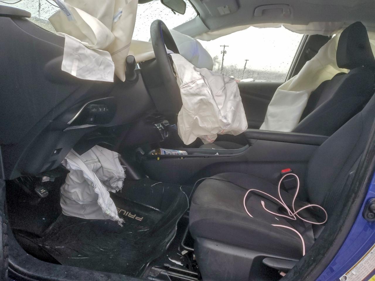 2018 TOYOTA PRIUS photo 7