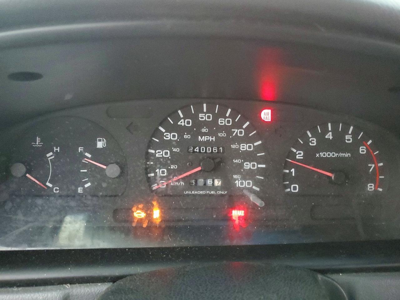 1996 NISSAN TRUCK KING CAB SE photo 9