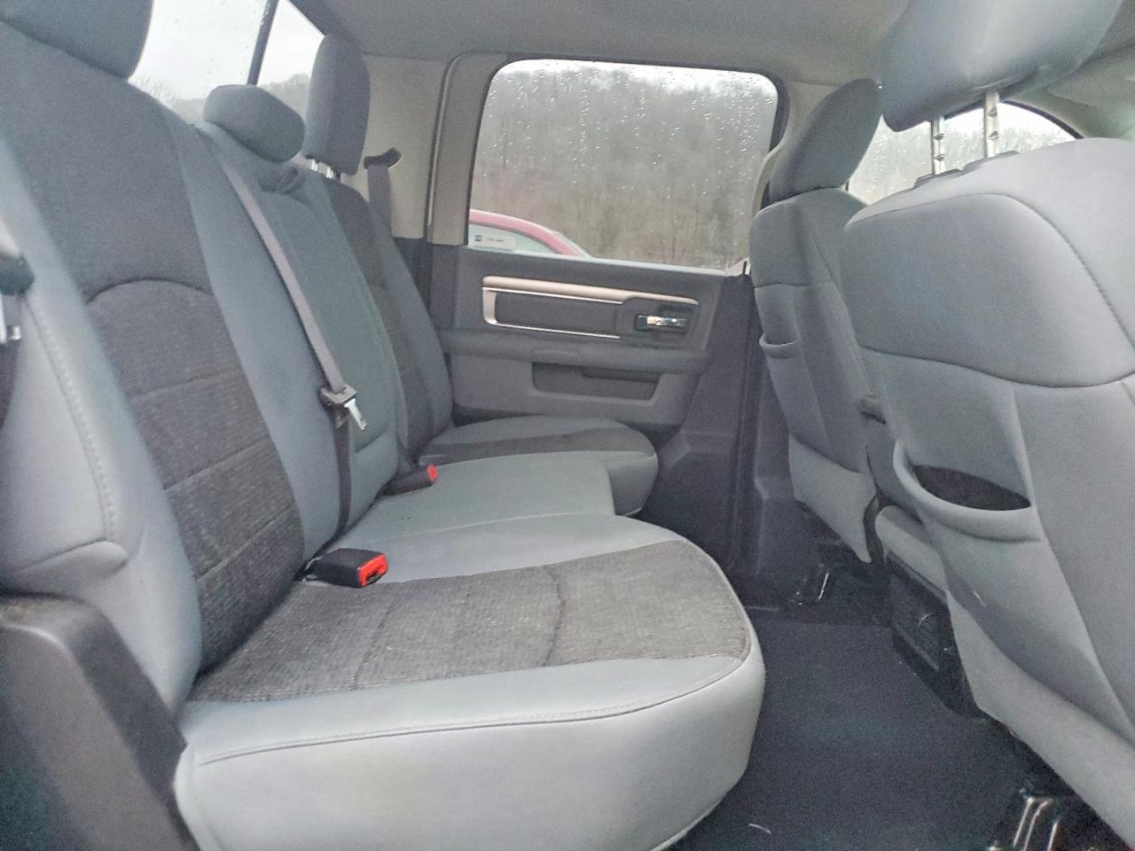 2019 RAM 1500 CLASSIC SLT photo 10