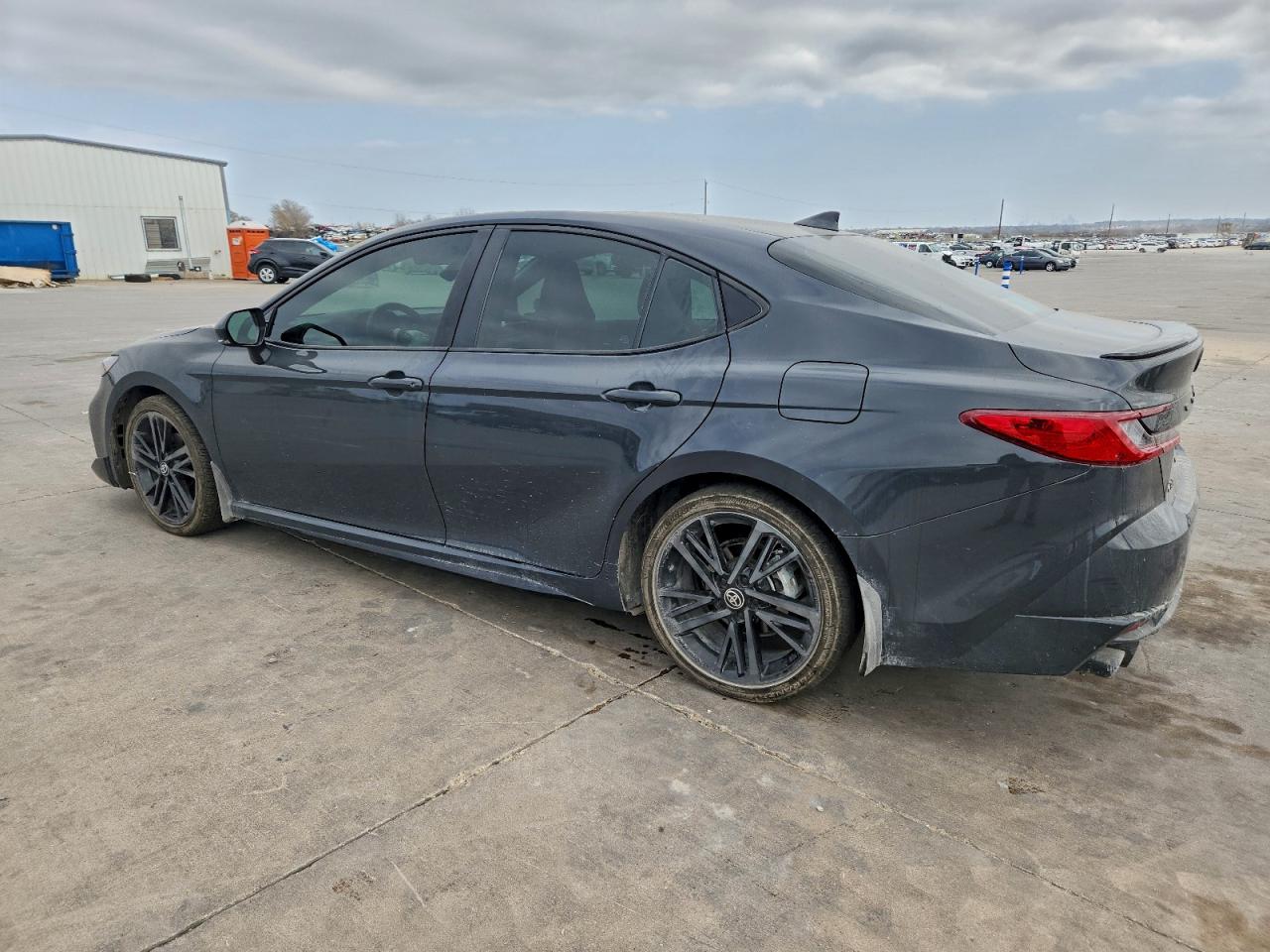 2025 TOYOTA CAMRY XSE photo 2