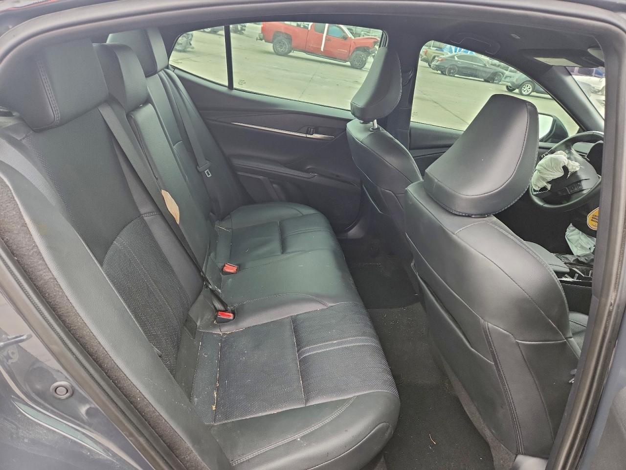 2025 TOYOTA CAMRY XSE photo 10