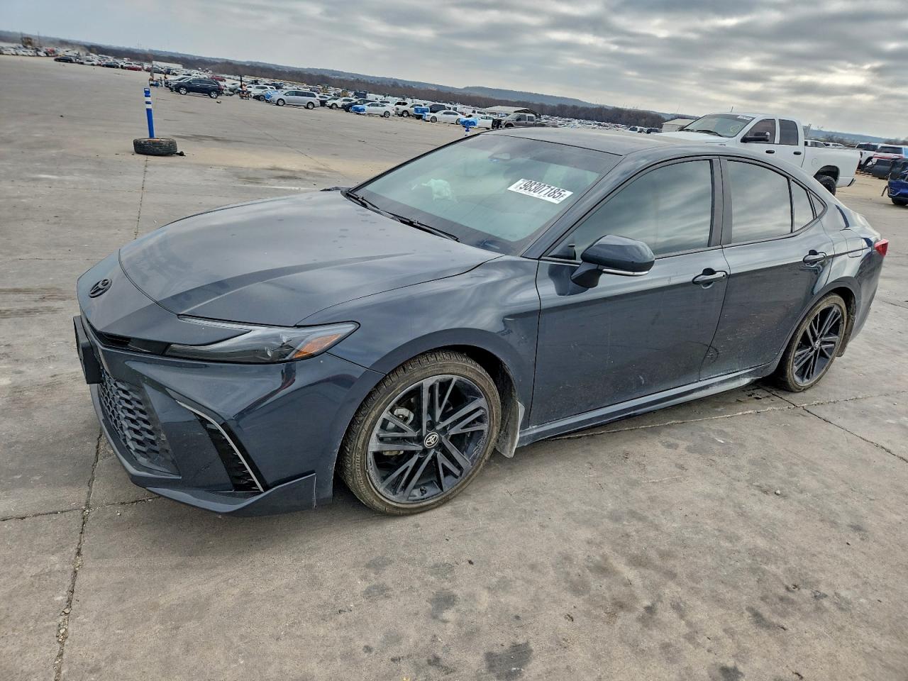 2025 TOYOTA CAMRY