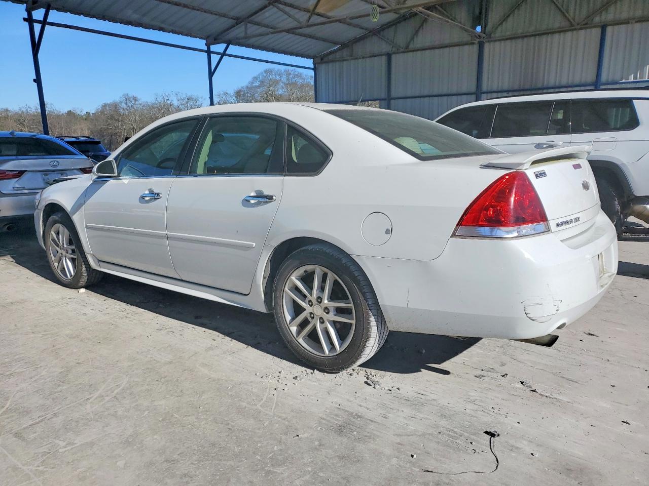 2012 CHEVROLET IMPALA LTZ photo 2
