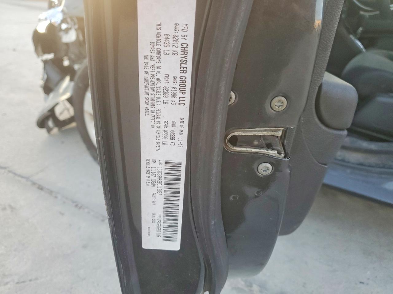 2011 DODGE CALIBER MAINSTREET photo 12