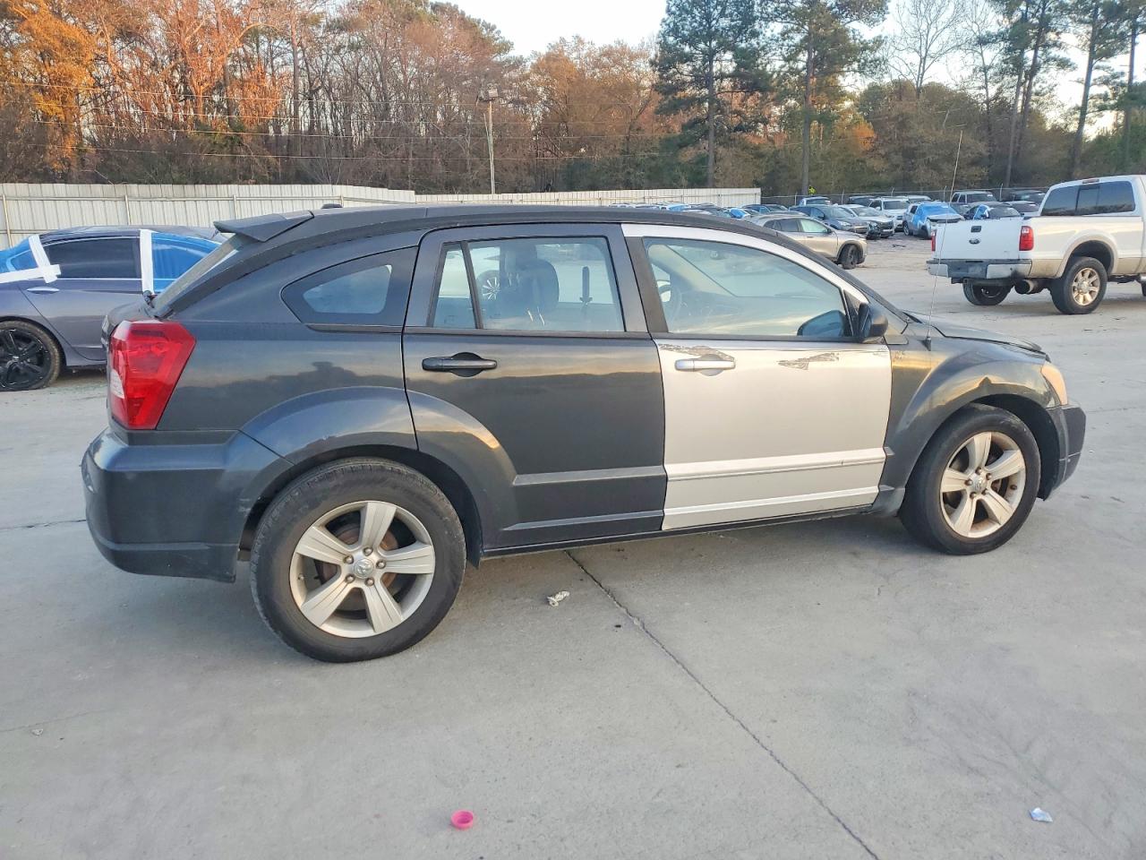 2011 DODGE CALIBER MAINSTREET photo 3