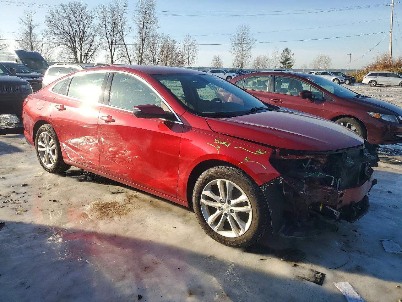 2016 CHEVROLET MALIBU LT photo 4