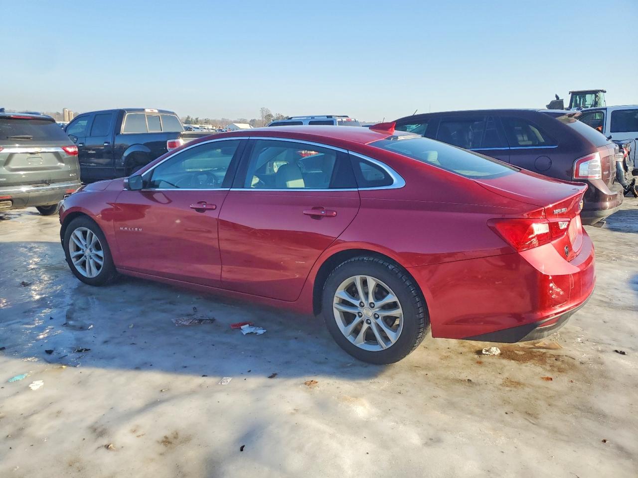 2016 CHEVROLET MALIBU LT photo 2