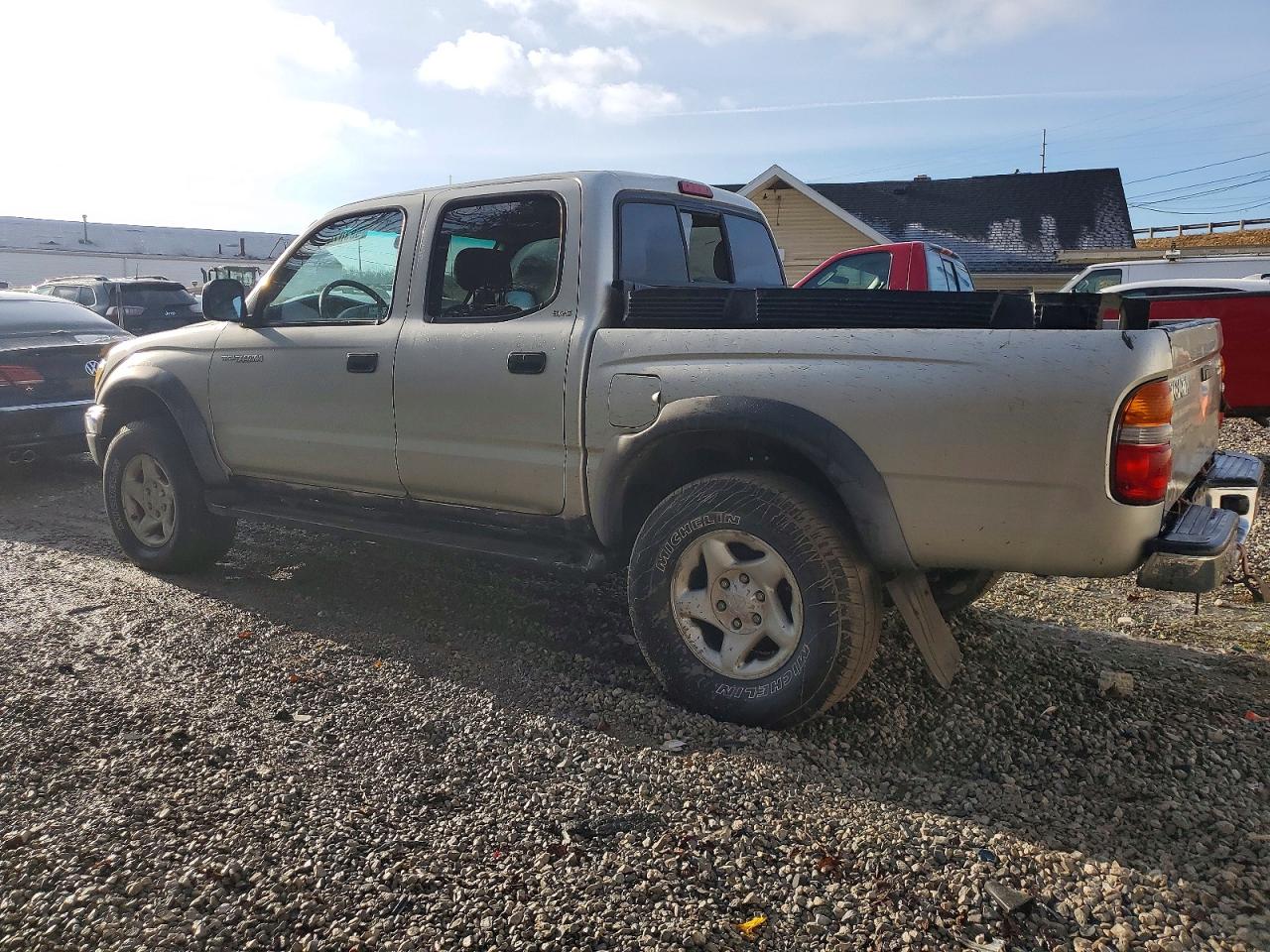 2001 TOYOTA TACOMA DOUBLE CAB PRERUNNER photo 2