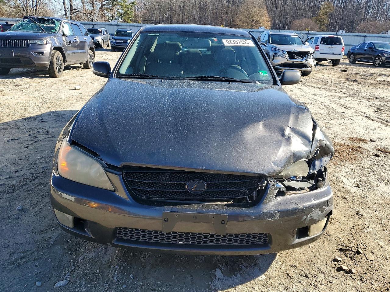 2003 LEXUS IS 300 photo 5
