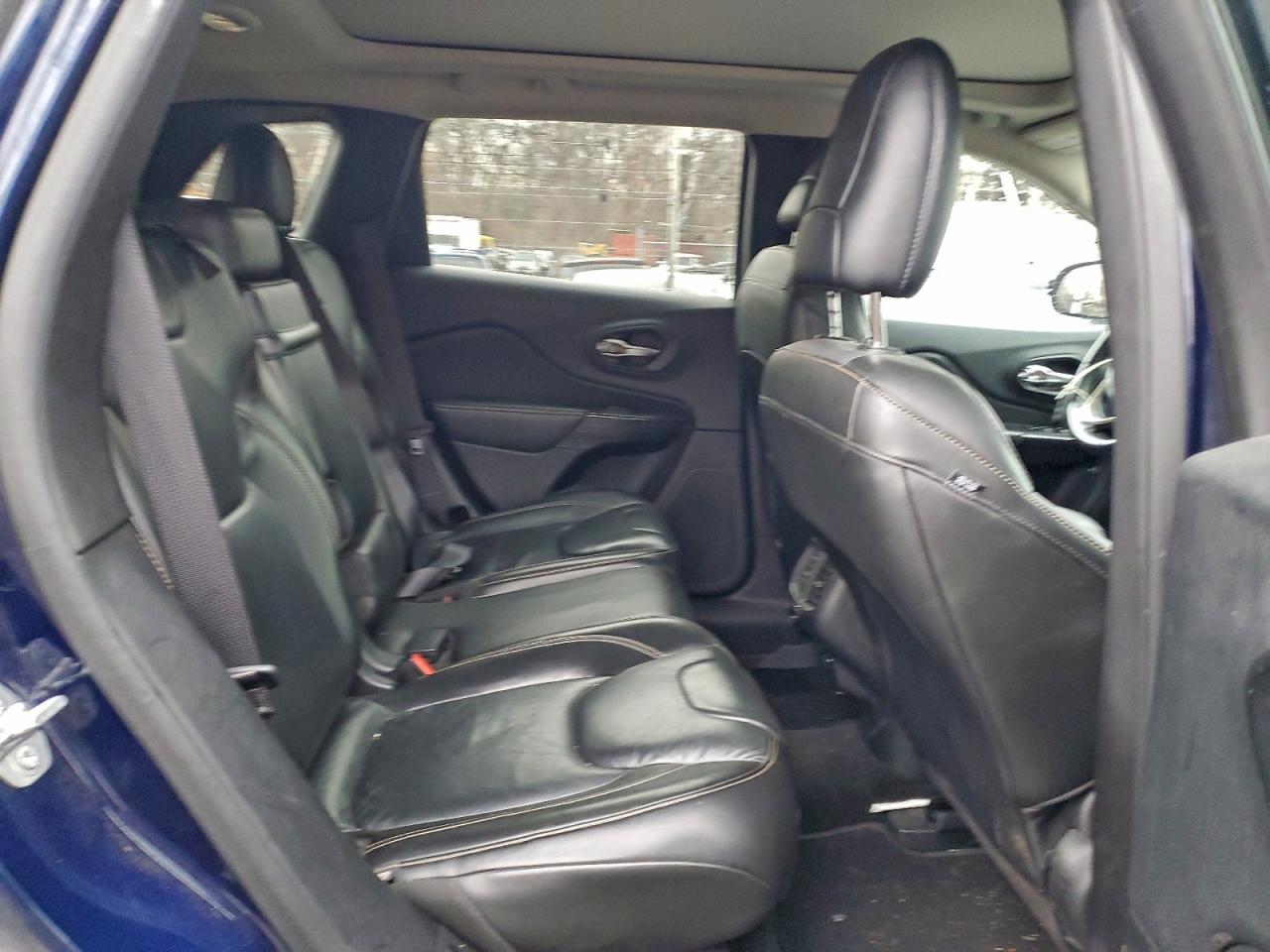 2015 JEEP CHEROKEE LIMITED photo 10