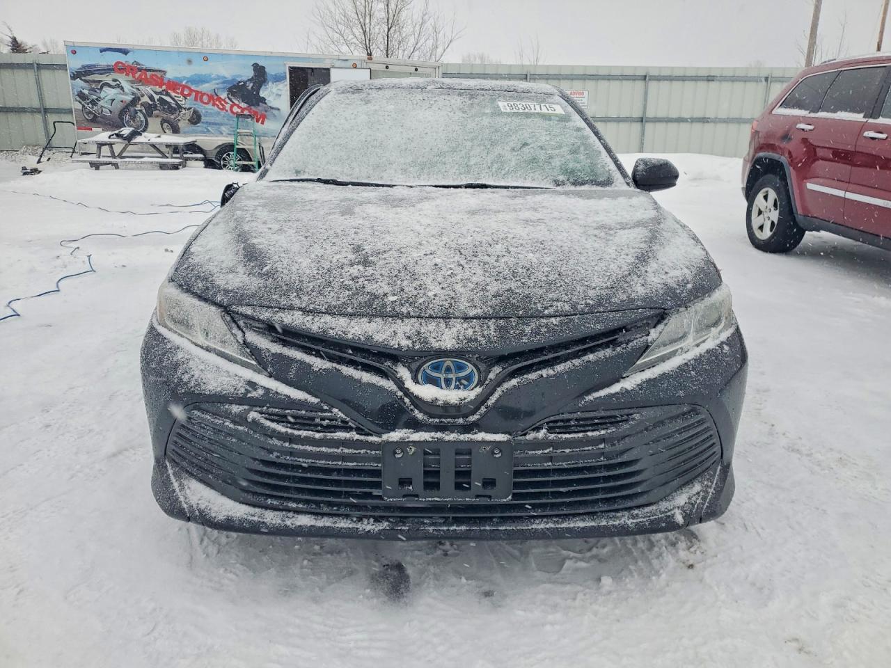 2020 TOYOTA CAMRY LE photo 5